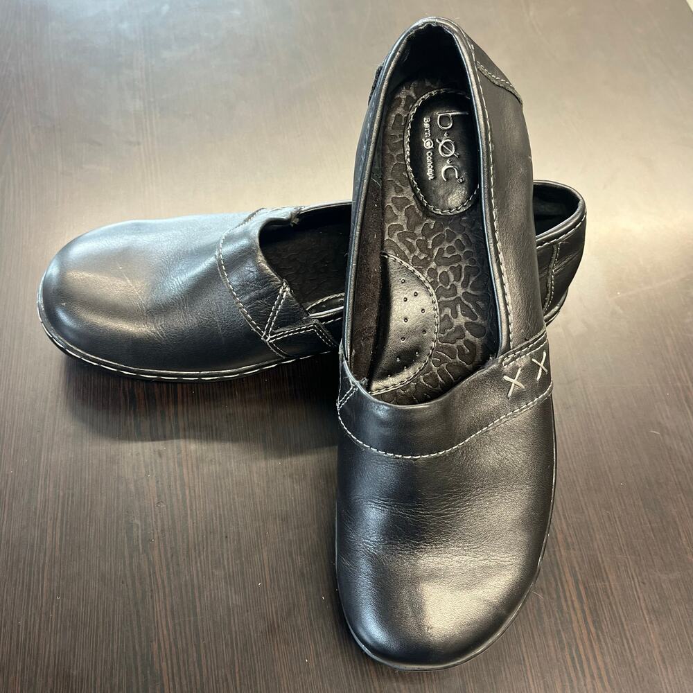 BOC Born Concept Women’s Black Leather Slip-On Casual Flat Size 8.5